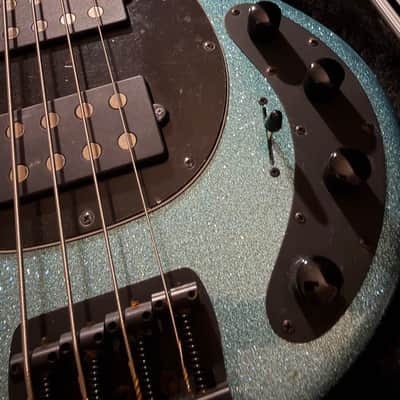 Ernie Ball stingray special HH Aqua sparkle stingray special 2019 - Aqua sparkle image 9