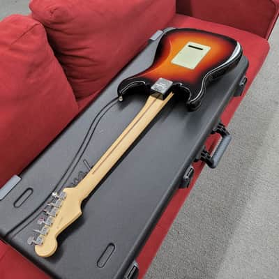 Fender American Professional Stratocaster with Maple Fretboard with Case 2020 - 3-Color Sunburst image 20