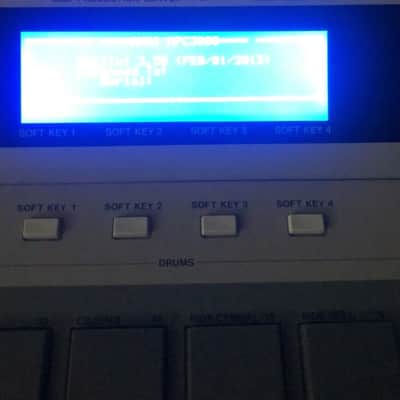 AKAI MPC3000 MPC 3000 Classic Sampler Sequencer Drum Machine image 11