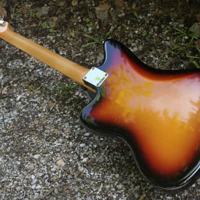 Fender Limited Edition Vintera II Road Worn 50s Jazzmaster- 3-Color Sunburst(2) image 9