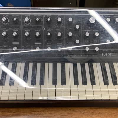 Moog Sub 37 Tribute Edition 2010s - Black image 3