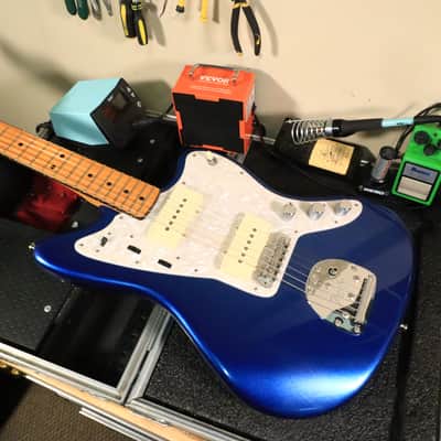 2023 Fender American Ultra Jazzmaster Cobra Blue w/ Maple Fretboard image 23