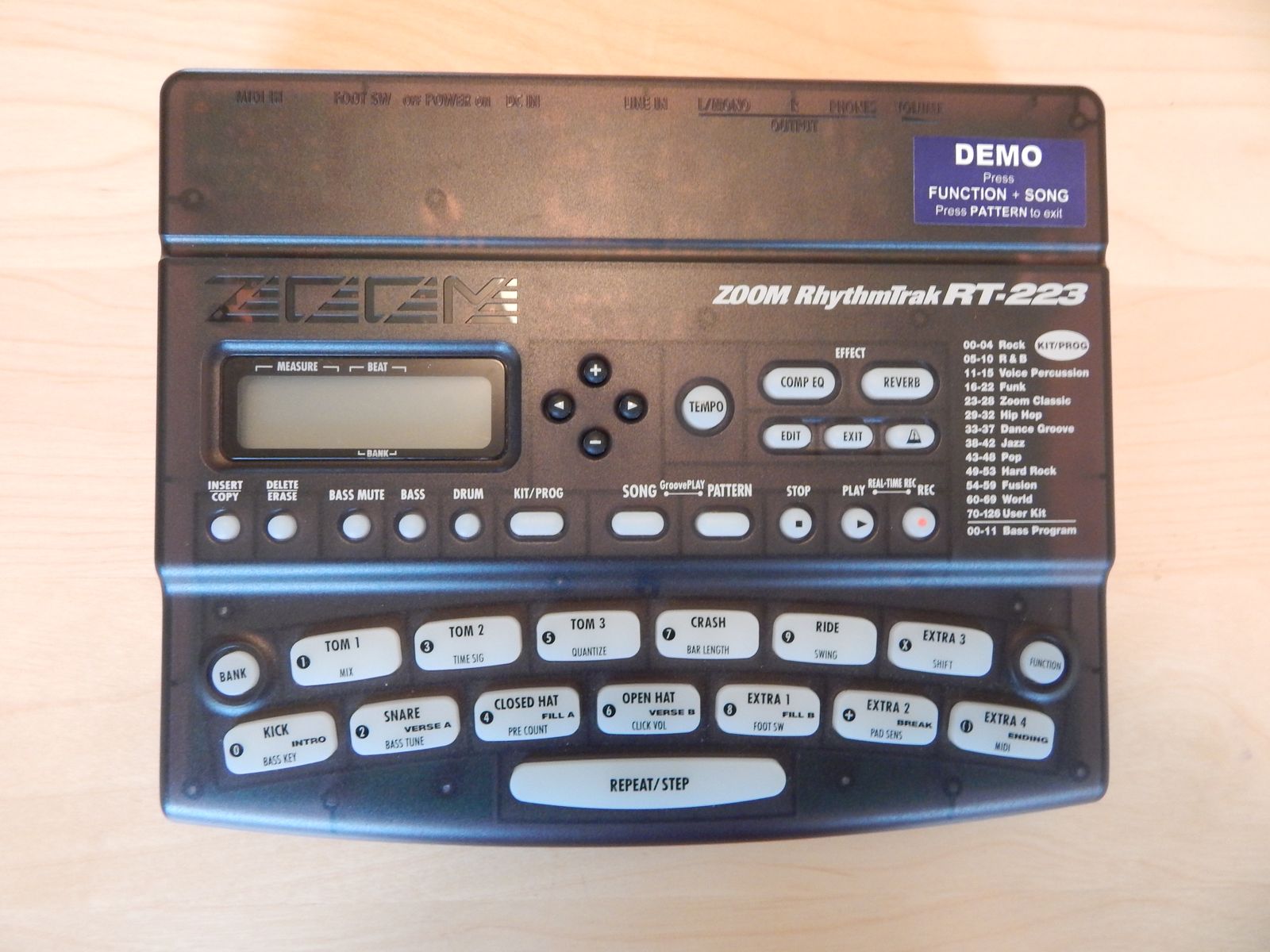 Zoom RhythmTrak RT-223 | Reverb