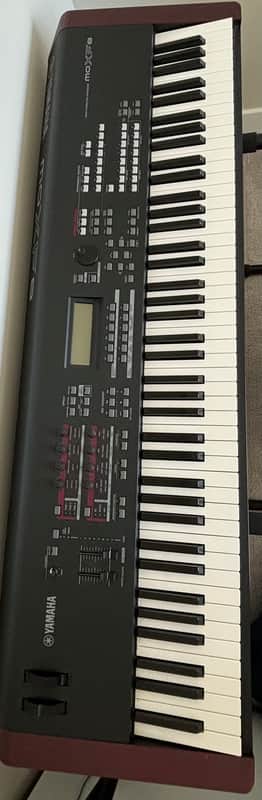 Bundle - Yamaha MOXF8 Production Synthesizer 2013 - Present - Gray / ProLine adjustable bench and stand image 1