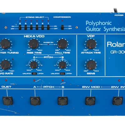 Roland GR-300 Guitar Synthesizer