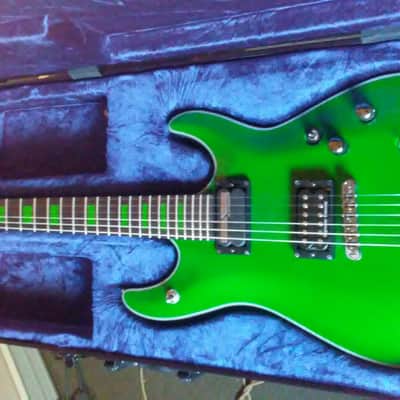 Schecter (Type O Negative) Kenny Hickey Signture C-1 Ex. Green