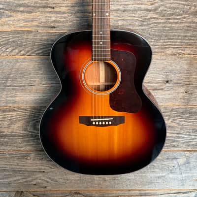 Guild USA F-40 Tradtional Jumbo Acoustic Guitar - Antique Burst image 1