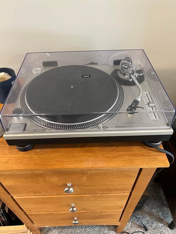 Technics SL-1200MK2 1960-1980 image 1