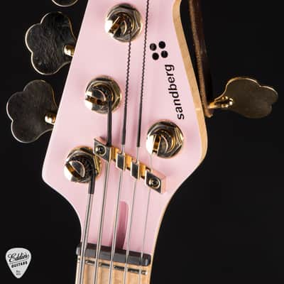 Sandberg Limited Edition California V-TM Ida Nielsen Signature 5-String - Strawberry Milkshake image 7