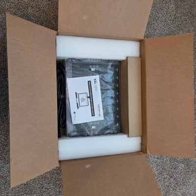 Solid State Logic SSL UF8 DAW Controller 2021 - Present - Black image 9