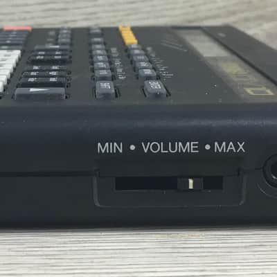 Yamaha QY10 image 8