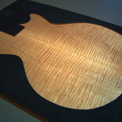 Curly Maple Wood top image 1