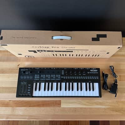 Arturia Keystep Pro Chroma 37-Key MIDI Controller image 2