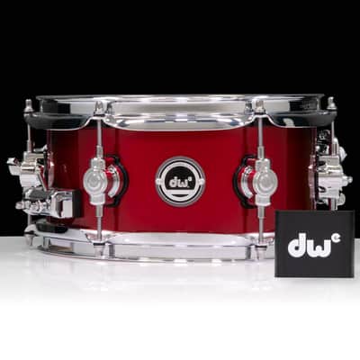 DWe 5x10 Black Cherry Metallic Snare Drum Bundle (Drum, Hub and Software) image 2