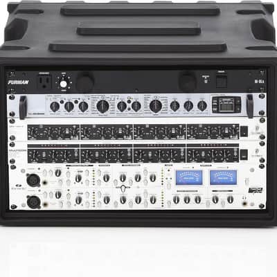 Gator Cases G-PRO-6U-19 Pro Series Rotationally Molded 6U Rack Case with Standard 19" Depth image 2