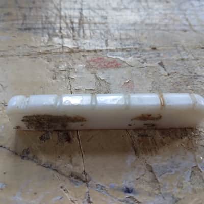 Unbranded Plastic Guitar Nut 1960s - White image 2