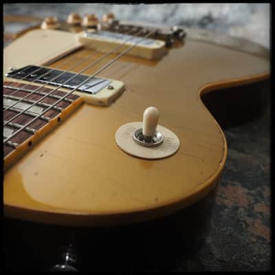 2007 Gibson Custom Shop R6 Les Paul - Gold Top (Relic'd by RS GuitarWorks) image 9