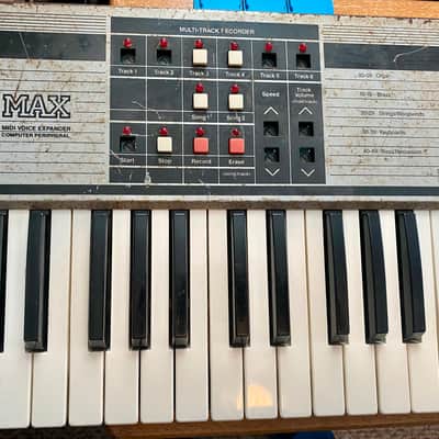 Sequential Circuits MAX 49-Key 6-Voice Polyphonic Synthesizer 1984 - 1986 - Silver / Black image 2