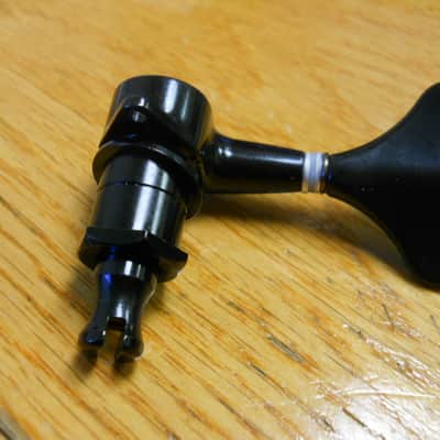 OPEN BOX INSTALLED Gotoh Black Bass Key Bass Side image 2
