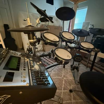 Roland V Drum Set TD-12 2007-2012 - Black and White image 5
