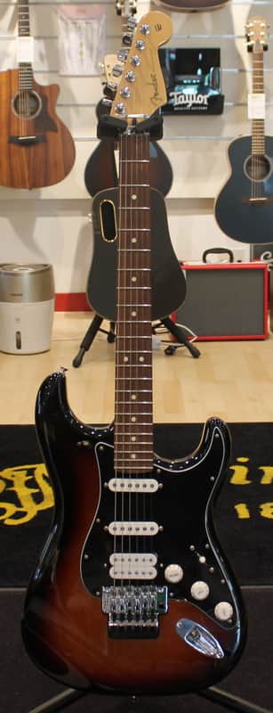 Fender Player Stratocaster Floyd Rose HSS 3TS USATO cod. 79922 image 1
