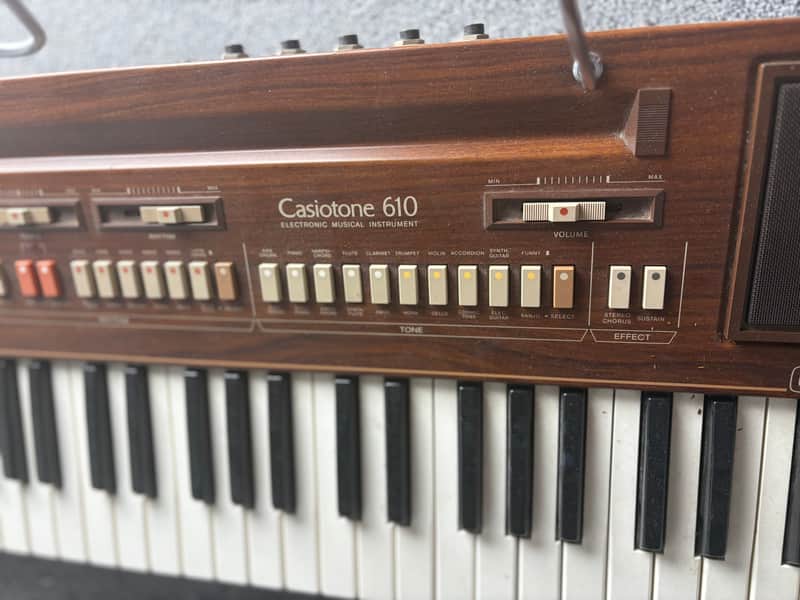 Casio CT-610 Casiotone 61-Key Synthesizer | Reverb UK