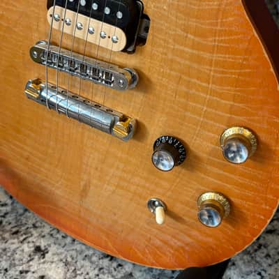 2009 GIBSON LES PAUL GARY MOORE BFG!! ~ Lemon Burst Finish! ~ P90!! image 5