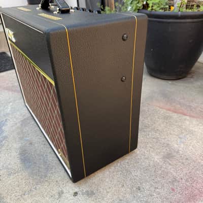 Vox AC10 Hand-Wired Amplifier AC10HWR1 image 4