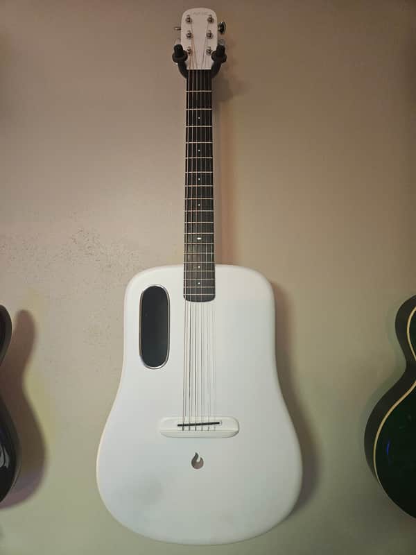 Lava ME 4 Carbon