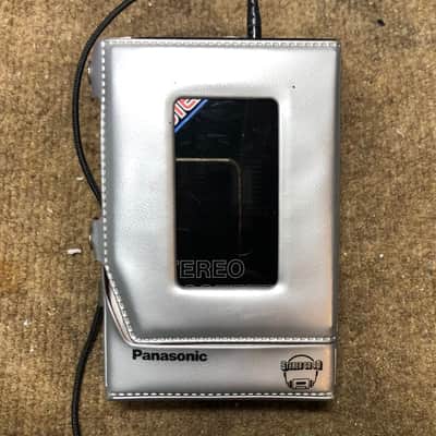 WalkMan Portable Cassette Player 80's image 12