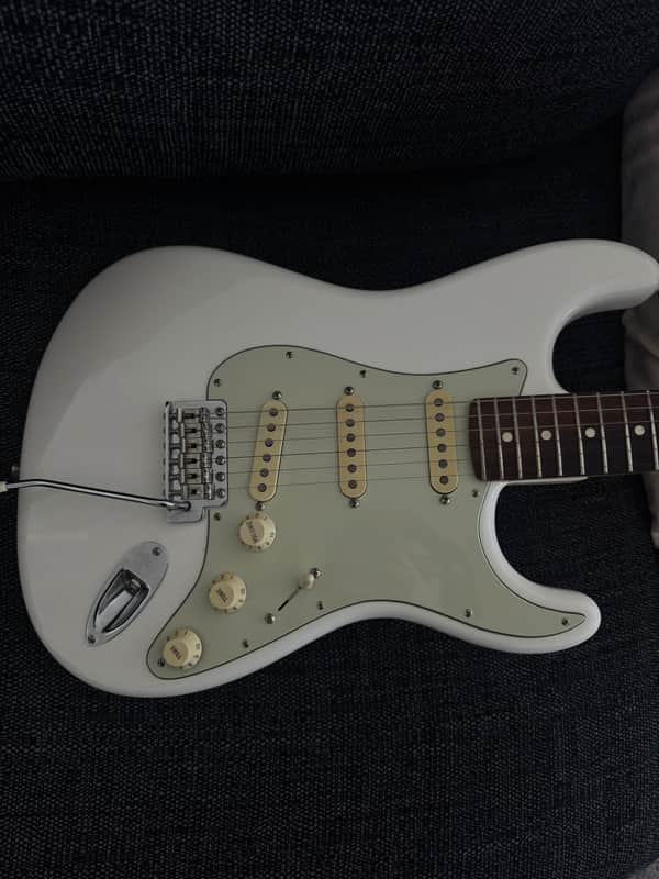 Fender American Performer Stratocaster - 2023 (Bought in 2024) - Barely played