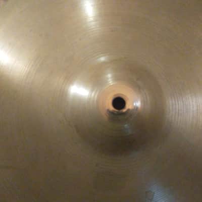 Zildjian Vintage Avedis 14 inch 813 gram lightweight crash or hi hat cymbal, 1960s - excellent! image 2