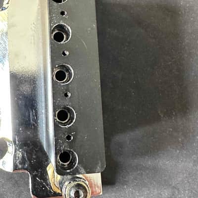 Wilkinson Locking Tremolo Bridge - WVS 130 CR image 9