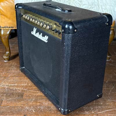 Marshall MG30DFX 1x10 30 Watt Guitar Combo Amplifier! image 3