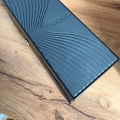 Boss EV-1-WL Wireless MIDI Expression Pedal 2021 - Present - Black image 4