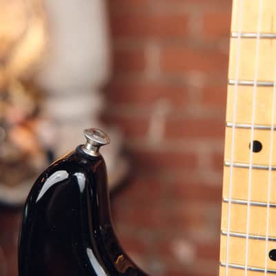 2008 Fender American Standard Stratocaster - Great American Strat! image 7