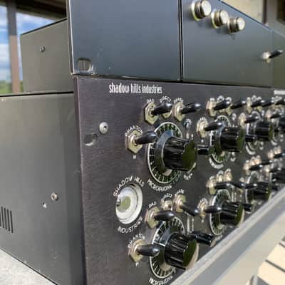 Shadow Hills - Gama 8 Golden Age Microphone Amp - ( 8 channel microphone amplifier) image 9