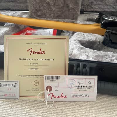 Fender American Professional II Telecaster with Maple Fretboard 2020 - Black image 5