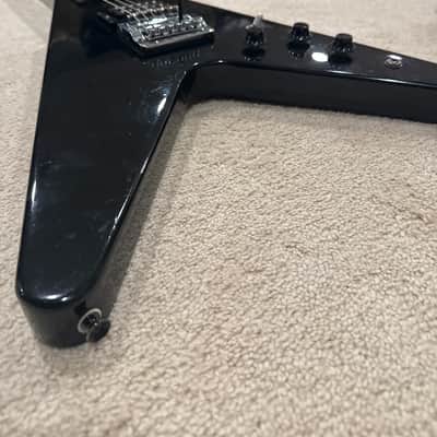 1989 Gibson Flying V - Kahler Vibrato and Offset Knobs - Ebony Fretboard w/ case image 13
