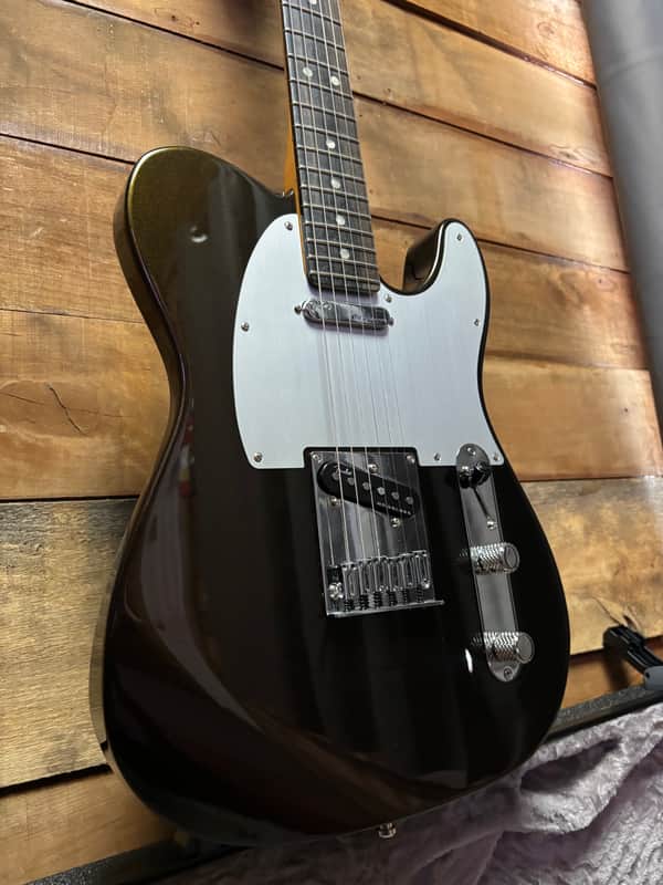 2025 Fender American Ultra II Tele Texas Tea w/case