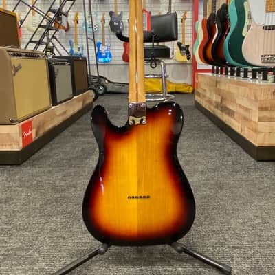 Fender Classic Series '69 Telecaster Thinline Electric Guitar, Maple Fingerboard, 3-Color Sunburst image 6