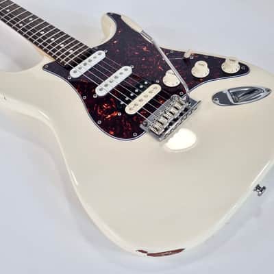 Fender Stratocaster HSS American Professional Shawbucker 2016 Olympic White image 11
