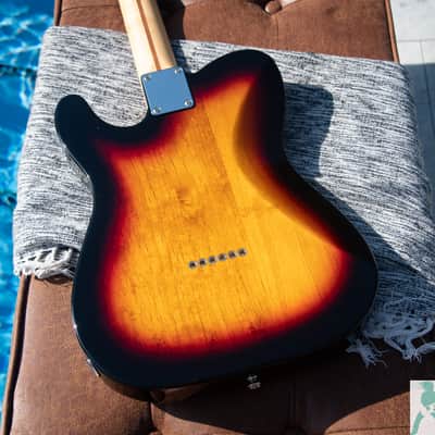 2022 Fender MIJ Hybrid II Telecaster with Rosewood Fretboard - Made in Japan - Pro Set Up! Perfect Frets/Action/Intonation image 3