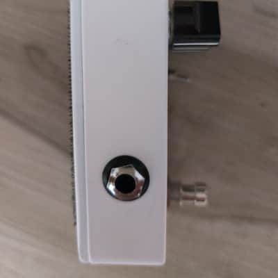 JHS 3 Series Screamer 2022 - Present - White image 3