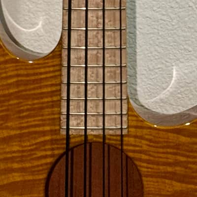 Kiesel AC40 Bass Guitar, 2000s - Natural/Gloss image 6