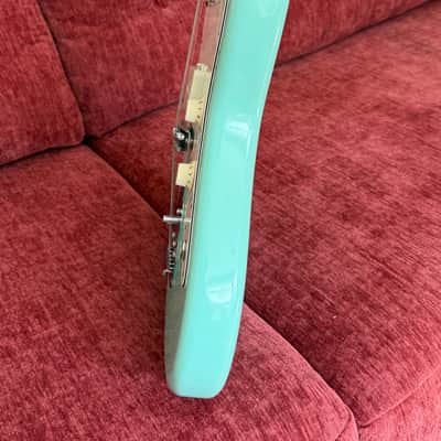 Fender '60s Jazzmaster Lacquer with Pau Ferro Fretboard 2018 - Surf Green image 14