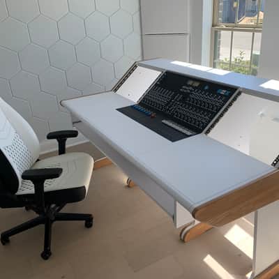 Buso Audio Desk for API The Box 2 2019 - White image 1