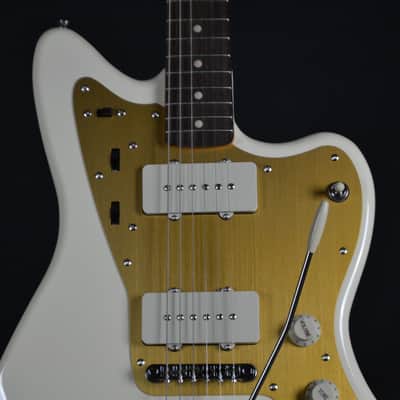 Squier J. Mascis Jazzmaster 2025 - Vintage White image 4