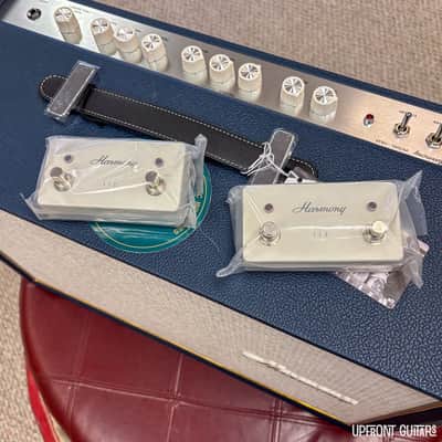Harmony H620 20w Navy/White Tube Combo Guitar Amp image 5