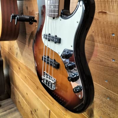 Fender American Jazzbass Deluxe Active - 2006 image 5